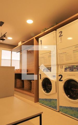 Studio à venda com 26m², 1 quarto e sem vaga Studio à venda com 26m², 1 quarto e sem vagaLavanderia