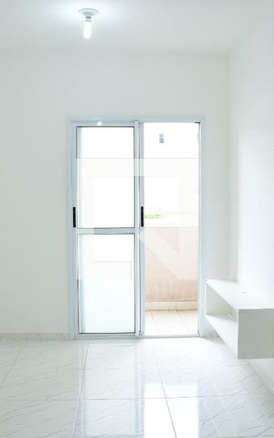 Apartamento para alugar com 65m², 2 quartos e 1 vagaSala