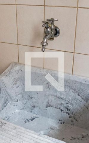 Apartamento à venda com 75m², 3 quartos e 1 vagaÁrea de Serviço