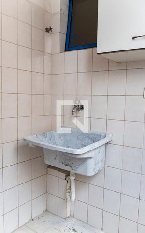 Apartamento à venda com 75m², 3 quartos e 1 vagaÁrea de Serviço