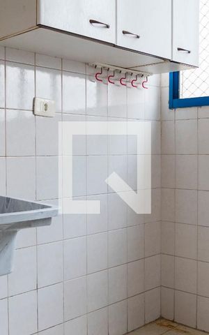 Apartamento à venda com 75m², 3 quartos e 1 vagaÁrea de Serviço