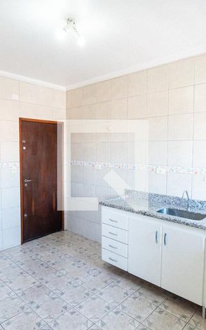 Apartamento para alugar com 97m², 3 quartos e sem vaga Apartamento para alugar com 97m², 3 quartos e sem vagaCozinha