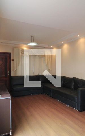 Casa à venda com 360m², 4 quartos e 1 vagaSala
