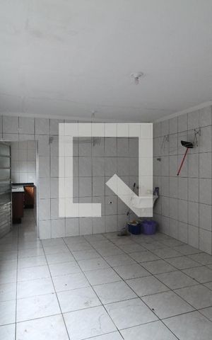 Casa à venda com 360m², 4 quartos e 1 vagaLavanderia