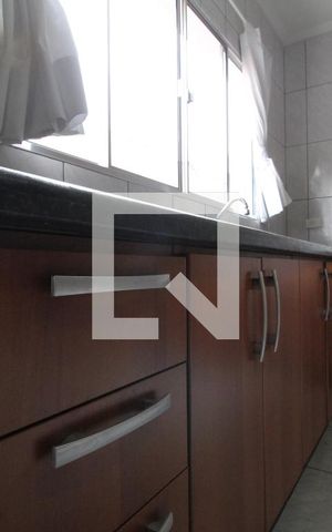 Casa à venda com 360m², 4 quartos e 1 vagaCozinha - Armários