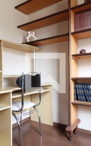 Casa à venda com 360m², 4 quartos e 1 vagaEscritório
