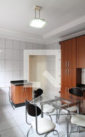 Casa à venda com 360m², 4 quartos e 1 vagaCozinha