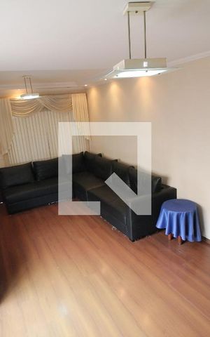 Casa à venda com 360m², 4 quartos e 1 vagaSala