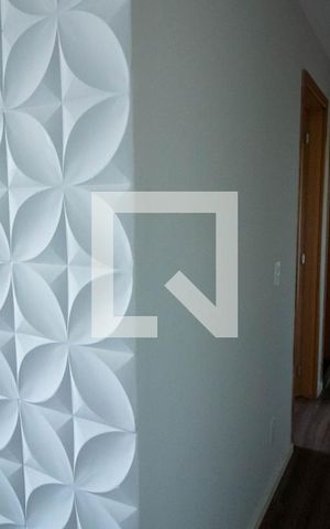 Apartamento para alugar com 44m², 2 quartos e sem vaga Apartamento para alugar com 44m², 2 quartos e sem vagaCorredor