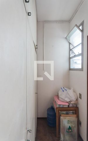 Apartamento à venda com 128m², 3 quartos e 2 vagasQuarto de Serviço