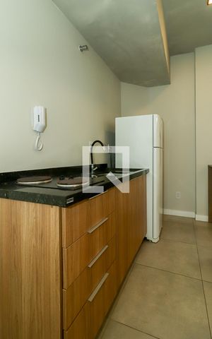 Studio para alugar com 35m², 1 quarto e sem vaga Studio para alugar com 35m², 1 quarto e sem vagaSala / Quarto / Cozinha