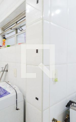 Apartamento para alugar com 72m², 2 quartos e sem vaga Apartamento para alugar com 72m², 2 quartos e sem vagaÁrea de Serviço