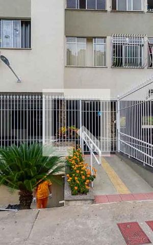 Apartamento para alugar com 65m², 2 quartos e 1 vaga Apartamento para alugar com 65m², 2 quartos e 1 vagaFachada
