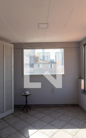 Casa para alugar com 120m², 2 quartos e sem vagaLavanderia