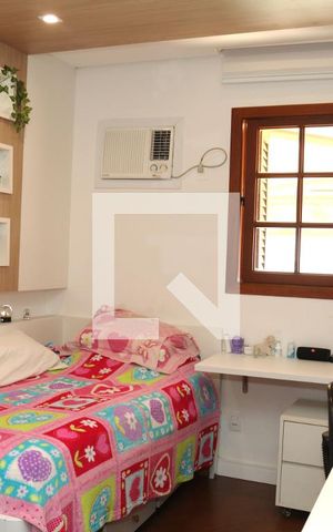Casa à venda com 183m², 3 quartos e 2 vagasQuarto 3