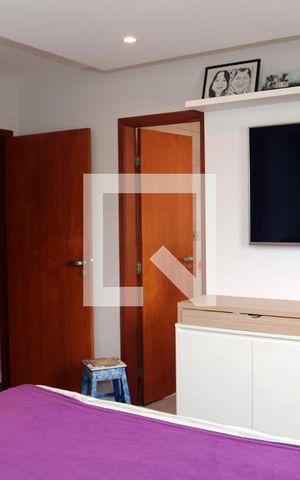 Casa à venda com 183m², 3 quartos e 2 vagasQuarto Suíte