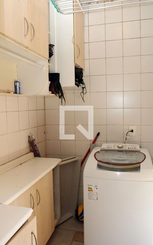 Casa à venda com 183m², 3 quartos e 2 vagasÁrea de Serviço