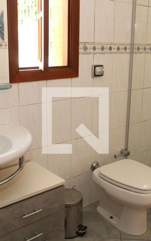 Casa à venda com 183m², 3 quartos e 2 vagasBanheiro da Suíte