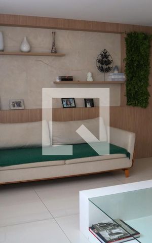 Casa à venda com 183m², 3 quartos e 2 vagasSala