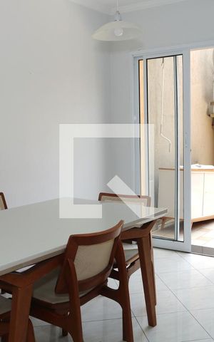 Casa à venda com 183m², 3 quartos e 2 vagasCozinha
