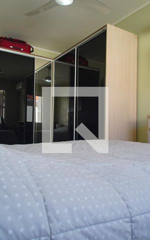 Casa à venda com 205m², 3 quartos e 2 vagasQuarto 1