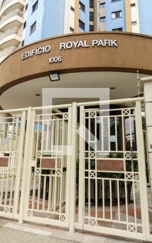Apartamento à venda com 96m², 3 quartos e 2 vagas Apartamento à venda com 96m², 3 quartos e 2 vagasFachada do Prédio