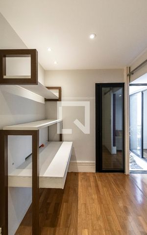 Apartamento à venda com 82m², 1 quarto e 2 vagas Apartamento à venda com 82m², 1 quarto e 2 vagasCorredor para o quarto