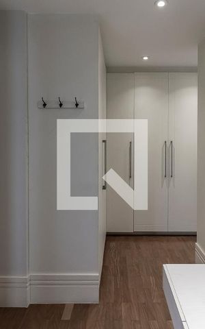 Apartamento à venda com 82m², 1 quarto e 2 vagas Apartamento à venda com 82m², 1 quarto e 2 vagasCorredor para o quarto