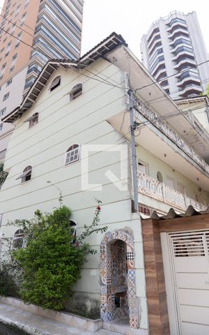 Studio para alugar com 30m², 1 quarto e sem vaga Studio para alugar com 30m², 1 quarto e sem vagaFachada