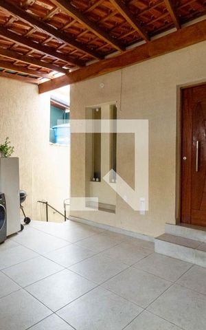 Casa à venda com 120m², 3 quartos e 1 vaga Casa à venda com 120m², 3 quartos e 1 vagaGaragem
