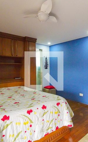 Casa à venda com 200m², 3 quartos e 3 vagasSuíte