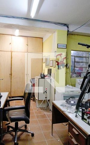 Casa para alugar com 780m², 4 quartos e 5 vagas Casa para alugar com 780m², 4 quartos e 5 vagasPorão