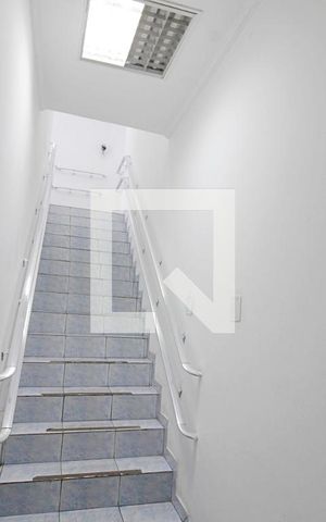 Casa para alugar com 780m², 4 quartos e 5 vagas Casa para alugar com 780m², 4 quartos e 5 vagasCasa