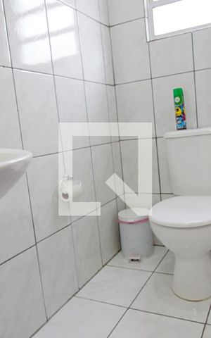 Casa para alugar com 780m², 4 quartos e 5 vagas Casa para alugar com 780m², 4 quartos e 5 vagasEdícula lateral