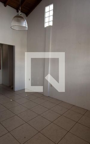 Casa à venda com 157m², 3 quartos e 3 vagas Casa à venda com 157m², 3 quartos e 3 vagassala