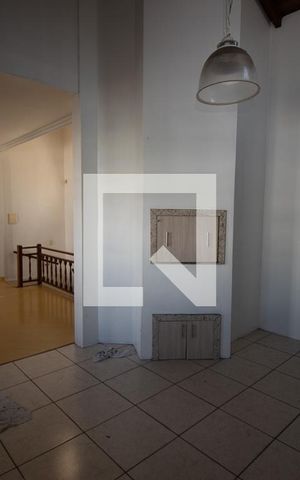 Casa à venda com 157m², 3 quartos e 3 vagas Casa à venda com 157m², 3 quartos e 3 vagassala