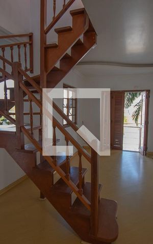 Casa à venda com 157m², 3 quartos e 3 vagas Casa à venda com 157m², 3 quartos e 3 vagassala