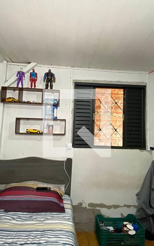 Casa à venda com 120m², 2 quartos e 2 vagasQuarto 2 