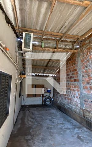 Casa à venda com 120m², 2 quartos e 2 vagasGaragem