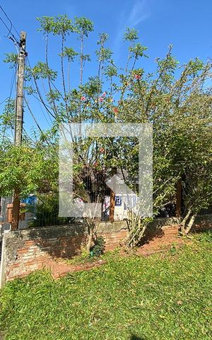 Casa à venda com 120m², 2 quartos e 2 vagasFachada