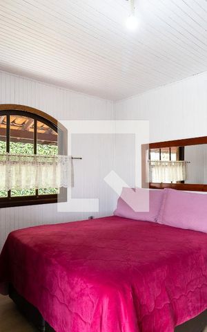 Casa à venda com 702m², 5 quartos e 5 vagasQuarto Suíte