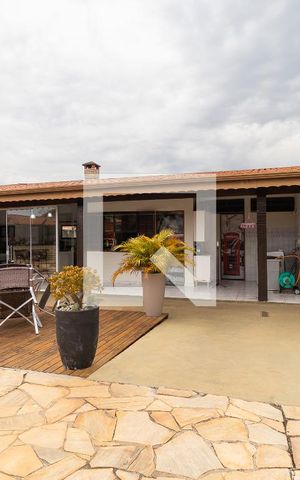 Casa à venda com 702m², 5 quartos e 5 vagasÁrea externa