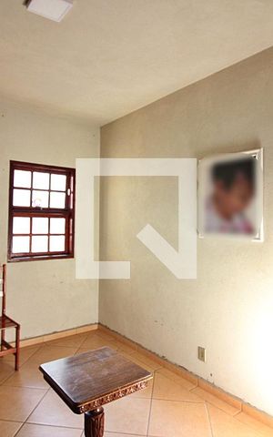 Casa à venda com 277m², 3 quartos e 4 vagasSala 2
