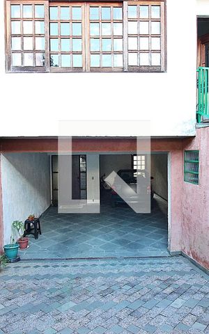 Casa à venda com 277m², 3 quartos e 4 vagasGaragem