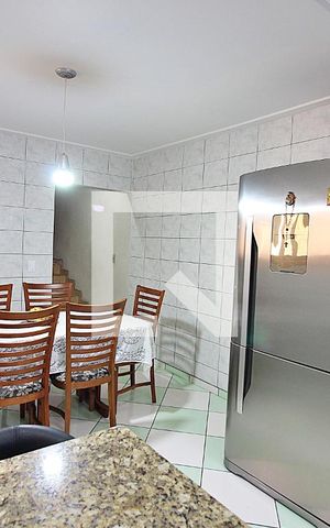 Casa à venda com 277m², 3 quartos e 4 vagasCopa e Cozinha 