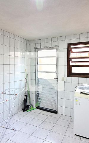 Casa à venda com 277m², 3 quartos e 4 vagasLavanderia