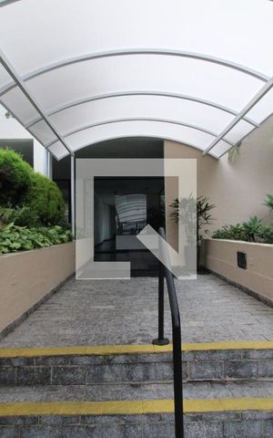 Apartamento à venda com 50m², 2 quartos e 1 vagaEntrada