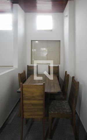 Casa à venda com 132m², 2 quartos e 1 vaga Casa à venda com 132m², 2 quartos e 1 vagaSala