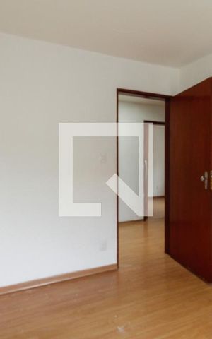 Casa à venda com 220m², 4 quartos e 3 vagas Casa à venda com 220m², 4 quartos e 3 vagasQuarto 1