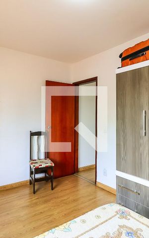 Casa à venda com 125m², 3 quartos e 3 vagas Casa à venda com 125m², 3 quartos e 3 vagasQuarto 2